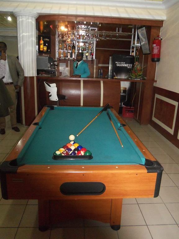 Afrique Hotel Douala Airport Ngoại thất bức ảnh