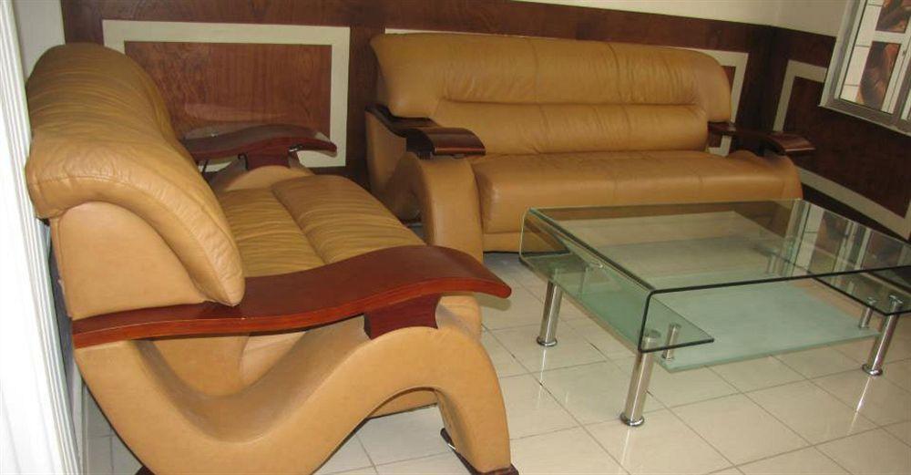 Afrique Hotel Douala Airport Ngoại thất bức ảnh