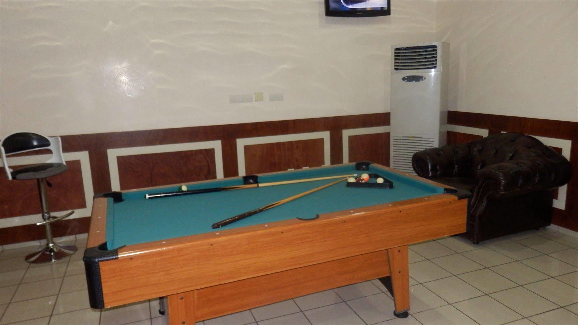 Afrique Hotel Douala Airport Ngoại thất bức ảnh