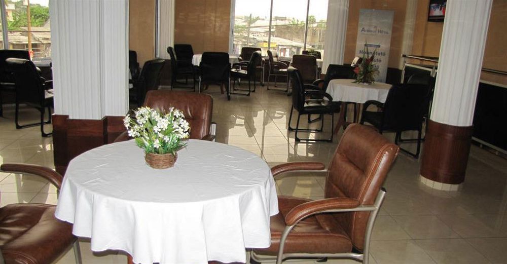 Afrique Hotel Douala Airport Ngoại thất bức ảnh